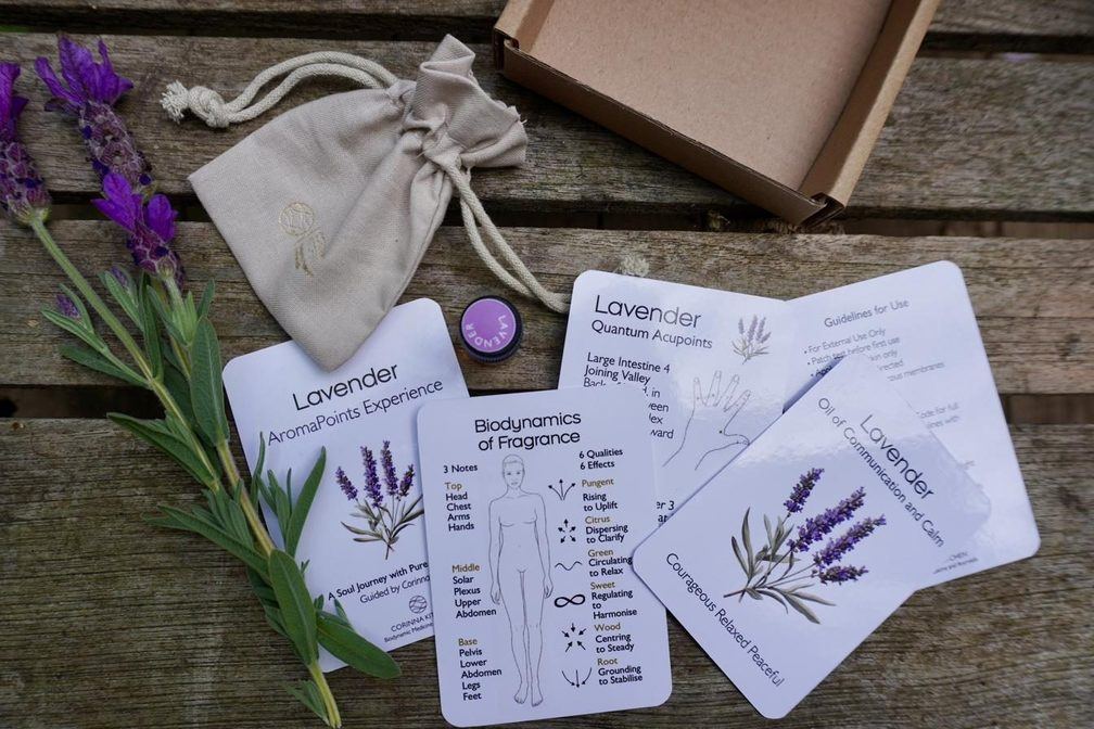 Lavender aromatic experience — oil, cards and linen bag